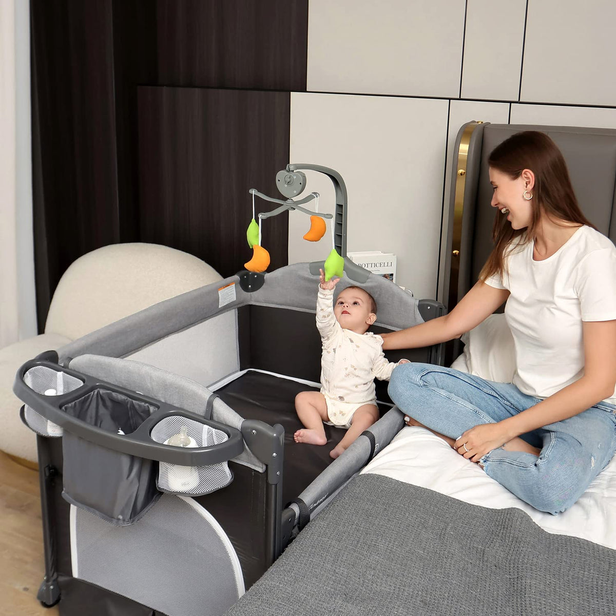 4-in-1 Pack and Play with Bassinet and Changing Table Y512161