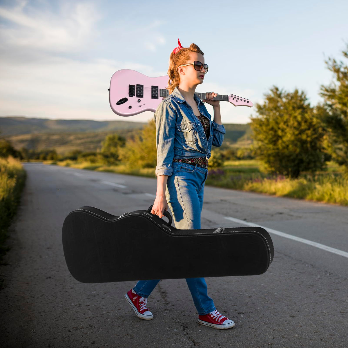 39 Inch Wooden Electric Guitar Hard Case with Soft Lining, Black Z17356