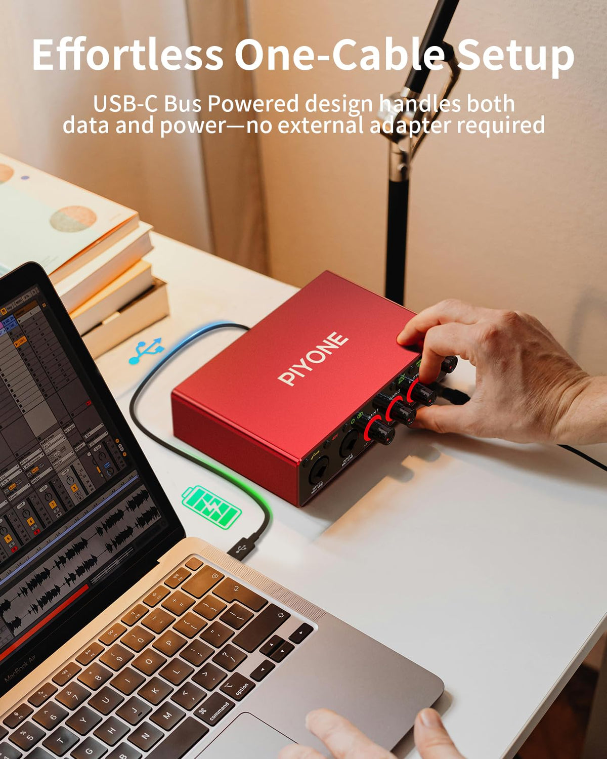 2X2 24-bit/192kHz Audio Interface with XLR/TRS Combo Input J68641